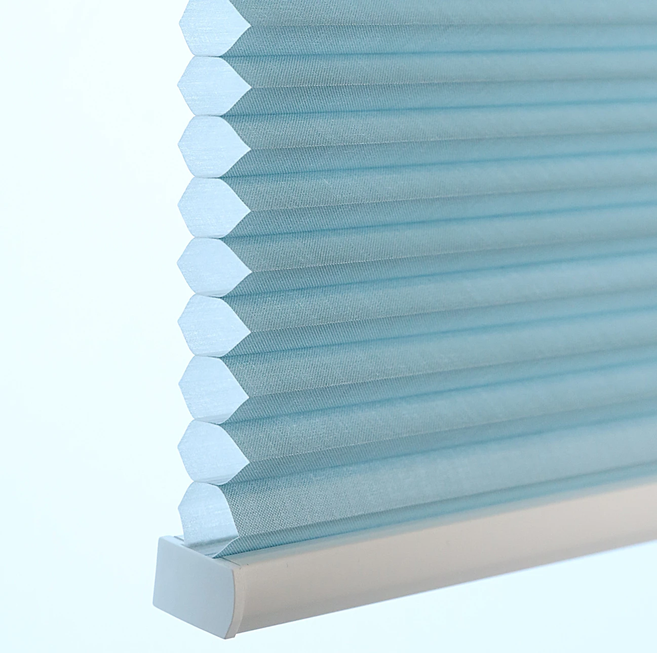 Baby Blue (Duette® Elan) 294077.2137