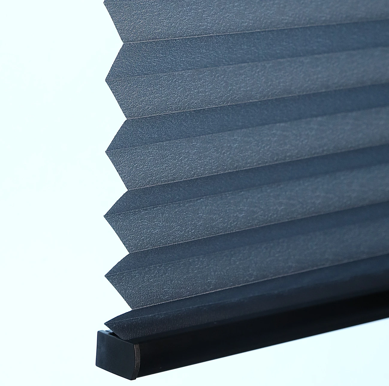 Dark Grey (Plissé Crêpe FR) 290536.1733